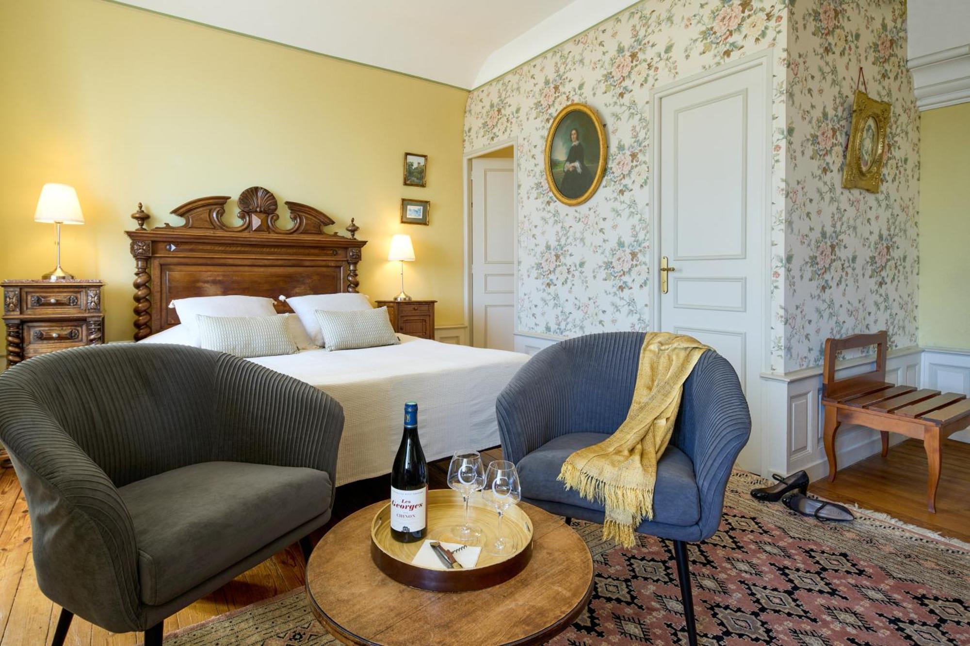 Hotel Diderot Chinon Esterno foto